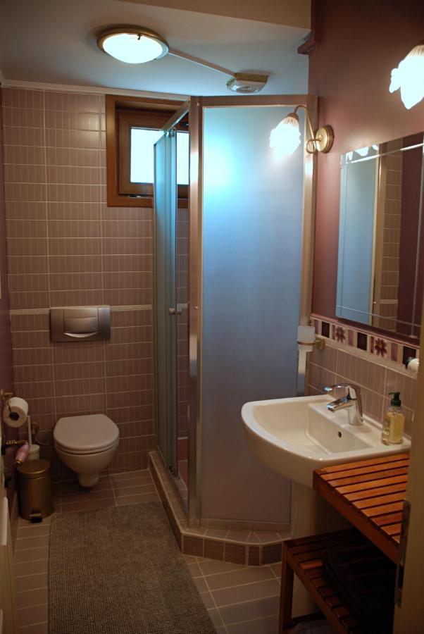 L'Isola Guesthouse (Adults Only) Heybeliada Eksteriør bilde