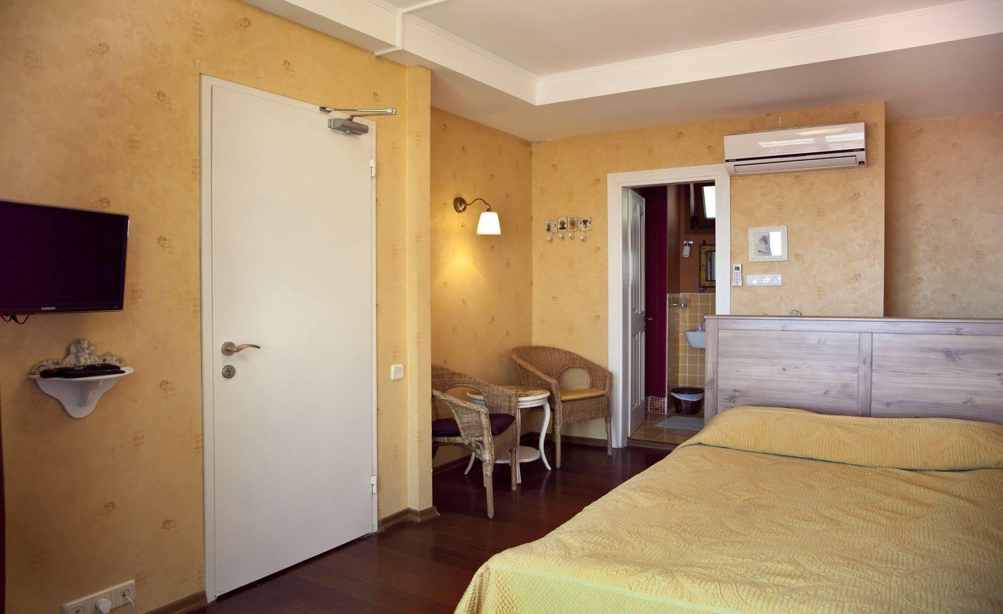 L'Isola Guesthouse (Adults Only) Heybeliada Eksteriør bilde